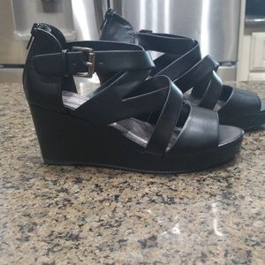 "SODA" Brand Black Wedge Sandals Sz 4.5